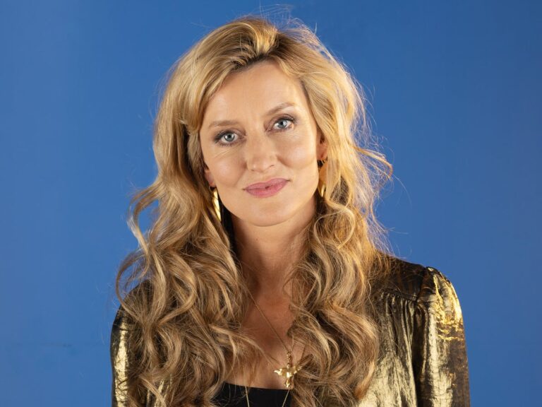natascha mcelhone